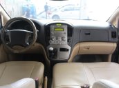 Bán xe Hyundai Starex đời 2014, màu bạc, xe nhập, giá tốt