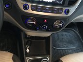 Bán ô tô Hyundai Accent 1.4MT 2018 màu trắng, xe gia đình