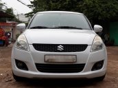 Bán Suzuki Swift đời 2017, màu trắng