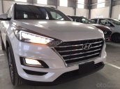 Tucson giá cực rẻ 799tr, tặng kèm khuyến mãi phụ kiện, xe có sẵn giao ngay, LH-Hoài Bảo 0911.64.00.88