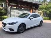 Bán Mazda 3 1.5 năm 2017, màu trắng