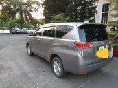 Cần bán Toyota Innova sản xuất năm 2018, màu xám