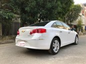 Bán ô tô Chevrolet Cruze LTZ 1.8 AT 2018, màu trắng số tự động