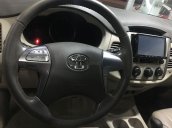 Cần bán gấp Toyota Innova đời 2014, màu bạc, số tự động