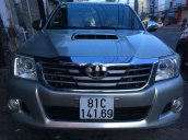 Bán Toyota Hilux đời 2011, màu bạc, xe nhập, số sàn