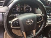Cần bán xe Toyota Innova 2016, màu xám, số tự động