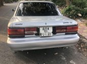 Cần bán Toyota Camry MT đời 1988, xe nhập, 60 triệu