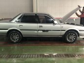 Cần bán Toyota Camry MT đời 1988, xe nhập, 60 triệu