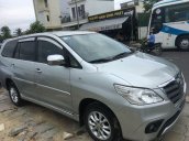 Cần bán gấp Toyota Innova đời 2014, màu bạc, số tự động