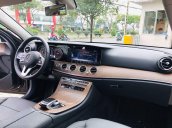 Bán Mercedes-Benz E200 model 2019, như mới chỉ đóng thuế 2% là lăn bánh