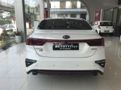 Cần bán chiếc xe Kia Cerato, 2019, màu trắng, giá cực kì hấp dẫn