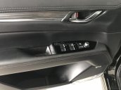 Bán xe Mazda CX5 2.5AT đời 2018, màu đen, mới 99%