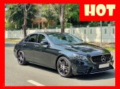 MBA Auto - Bán xe Mercedes E300 AMG đen 2017, trả trước 800 triệu nhận xe ngay