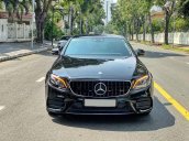 MBA Auto - Bán xe Mercedes E300 AMG đen 2017, trả trước 800 triệu nhận xe ngay