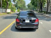 MBA Auto - Bán xe Mercedes E300 AMG đen 2017, trả trước 800 triệu nhận xe ngay