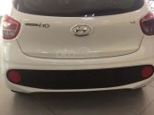 Bán xe Hyundai Grand i10 1.2 AT 2019, màu trắng, mới hoàn toàn