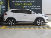 Bán xe Hyundai Tucson Turbo 1.6 AT sản xuất 2019, màu trắng