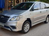 Bán Toyota Innova đời 2014, màu bạc, giá tốt