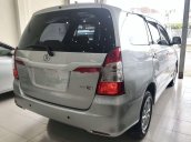 Cần bán gấp Toyota Innova 2.0E năm 2014, màu bạc, giá chỉ 530 triệu