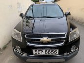 Cần bán xe Chevrolet Captiva đời 2010, màu đen đã đi 107.000km, giá tốt