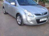 Cần bán gấp Hyundai i20 sản xuất năm 2011, màu bạc chính chủ