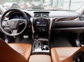 Bán Toyota Camry sản xuất năm 2018 xe nguyên bản