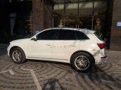 Bán xe Audi Q5 năm 2012, màu trắng, xe nhập chính hãng