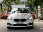 Bán ô tô BMW 2 Series năm 2016, màu trắng còn mới giá 990 triệu đồng