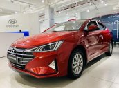 Hyundai Elantra giá bán cạnh tranh, khuyến mãi quà tặng phụ kiện giá trị thật, xe sẵn giao ngay