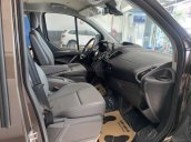 Ford Tourneo 7 chỗ mới giá hấp dẫn cạnh tranh