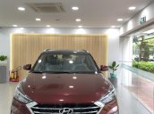 Hyundai Tucson giá bán cạnh tranh, quà tặng khuyến mãi phụ kiện giá trị thật