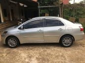 Bán Toyota Vios 1.5E sản xuất 2012, màu bạc xe còn mới nguyên