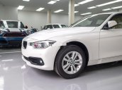 Bán xe BMW 320i năm sản xuất 2018, màu trắng, xe nhập