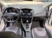 Bán Ford Focus sản xuất 2016 giá cạnh tranh