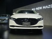 Cần bán Mazda 3 đời 2019, màu trắng, giao xe nhanh