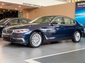 Bán ô tô BMW 530i 2019, màu xanh lam, nhập khẩu nguyên chiếc