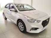 Cần bán Hyundai Accent đời 2019, màu trắng