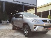 Cần bán gấp Toyota Fortuner năm sản xuất 2019, màu bạc, nhập khẩu nguyên chiếc 