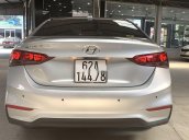 Cần bán Hyundai Accent 1.4MT CVT năm sản xuất 2019, màu bạc