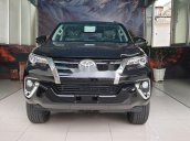 Bán xe Toyota Fortuner đời 2019, màu đen