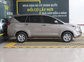 Toyota Innova E 2.0MT 2019, 13.000km, xe mới tinh và chất, trả góp 70%