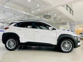 Cần bán Hyundai Kona 2019 màu trắng, giá tốt, khuyến mãi sốc