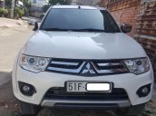 Cần bán xe Mitsubishi Pajero Sport đời 2017, máy dầu, số sàn, biển SG, màu trắng, giá tốt