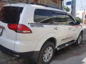 Cần bán xe Mitsubishi Pajero Sport đời 2017, máy dầu, số sàn, biển SG, màu trắng, giá tốt