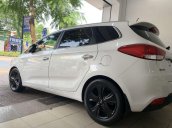Cần bán xe Kia Rondo năm sản xuất 2016, màu trắng, xe nhập còn mới