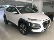 Cần bán xe Hyundai Kona năm 2019, màu trắng