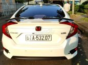 Cần bán xe Honda Civic năm sản xuất 2018, giá chỉ 838 triệu