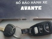 Cần bán Hyundai Avante năm 2011, nhập khẩu nguyên chiếc, giá 335tr