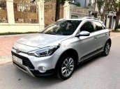 Cần bán Hyundai i20 Active năm 2016, màu bạc, nhập khẩu