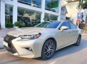 Cần bán xe Lexus ES sản xuất năm 2016, màu vàng, nhập khẩu còn mới